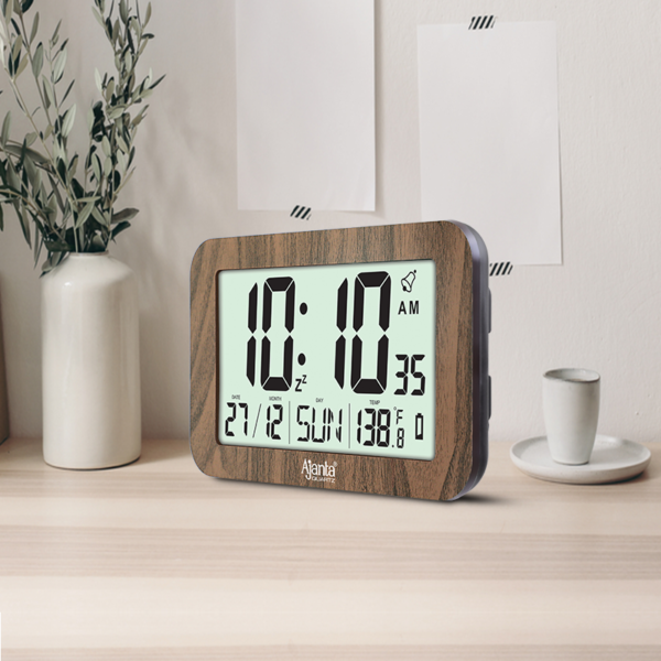 LCD Digital Clock