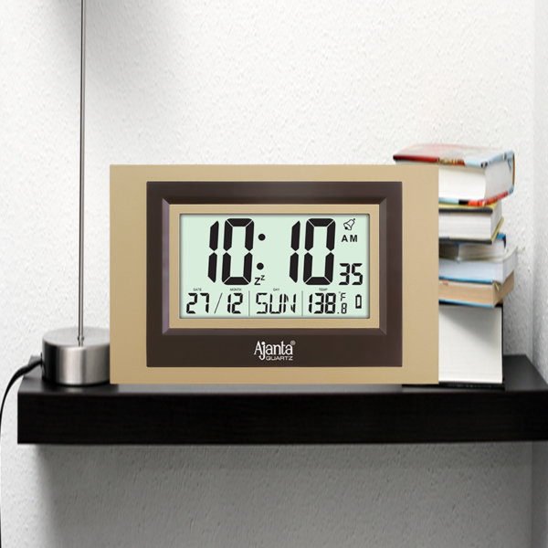 LCd Digital Clock