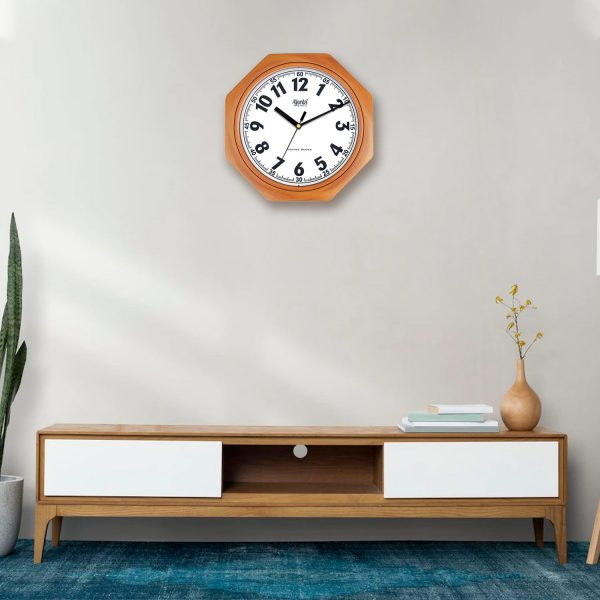 Mapal wood clock